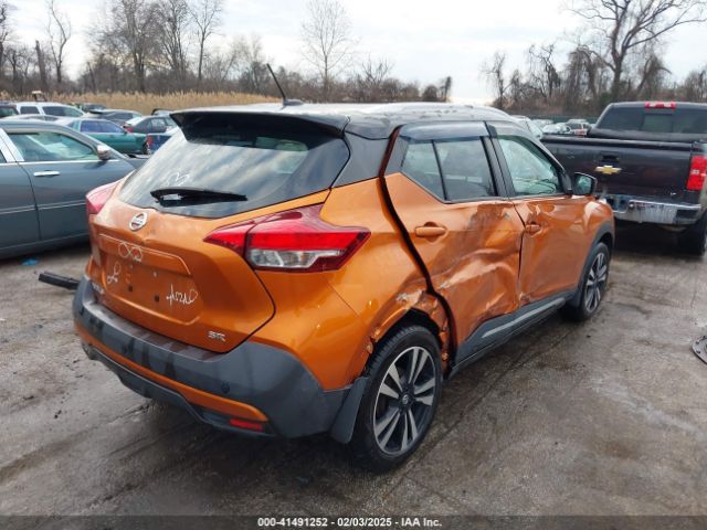 3N1CP5CU6KL559887 Nissan KICKS SR