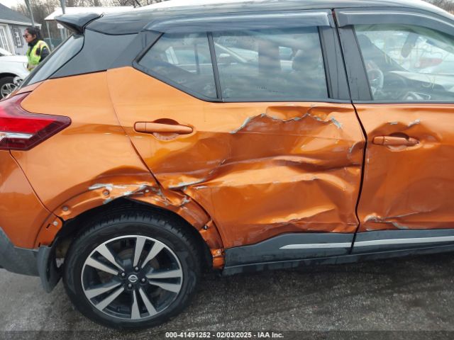 3N1CP5CU6KL559887 Nissan KICKS SR