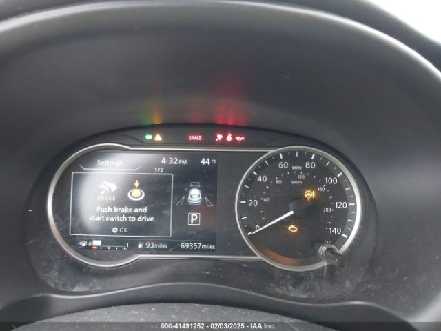 3N1CP5CU6KL559887 Nissan KICKS SR