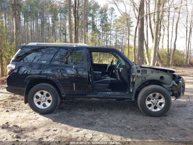 JTEZU5JR3G5120695 Toyota 4RUNNER SR5