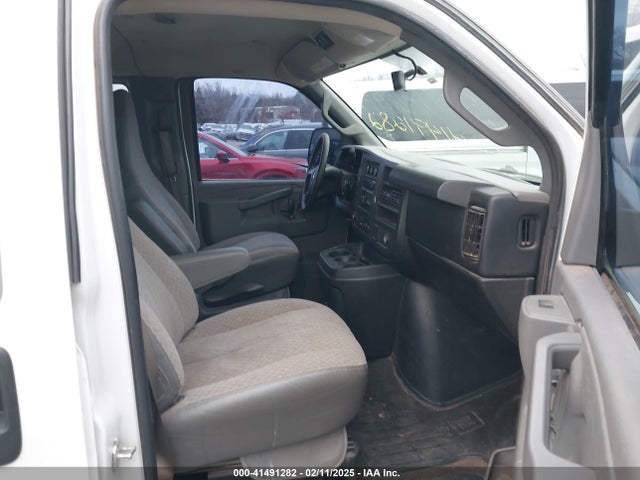1GAZGMFGXG1263544 Chevrolet Express 3500 Lt
