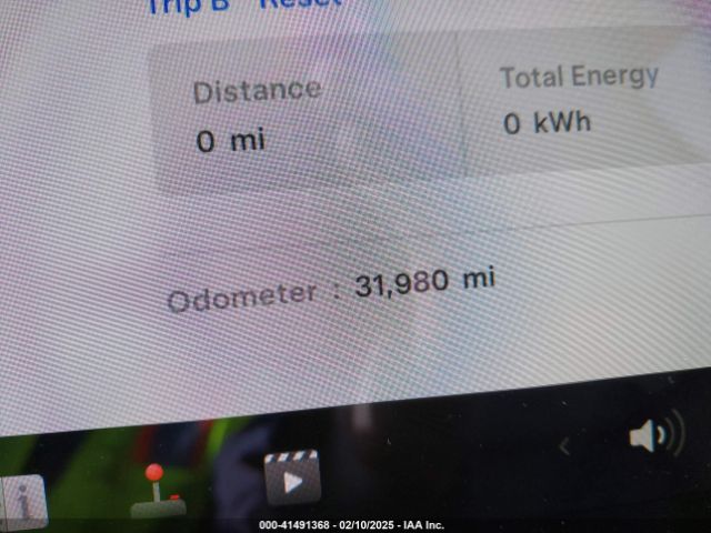 5YJYGDEE3MF265786 Tesla Model Y Long Range Dual Motor All-wheel Drive