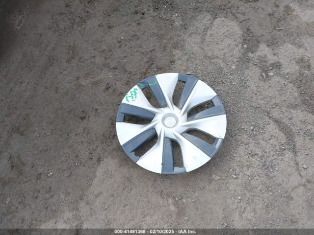 5YJYGDEE3MF265786 Tesla Model Y Long Range Dual Motor All-wheel Drive