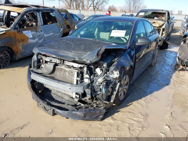 1G1PA5SH3F7244164 Chevrolet Cruze Ls Auto