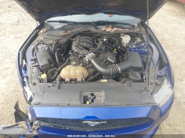 1FA6P8AM8F5303373 Ford Mustang V6