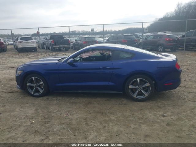 1FA6P8AM8F5303373 Ford Mustang V6
