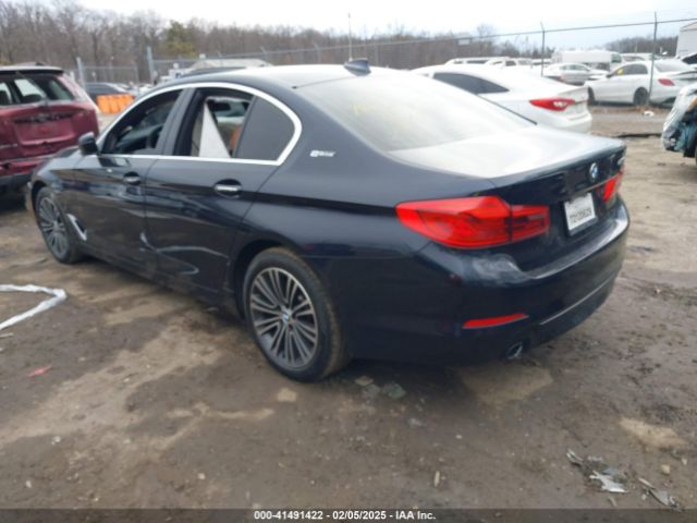 2018 BMW 530E WBAJA9C51JB252601 Photo 2