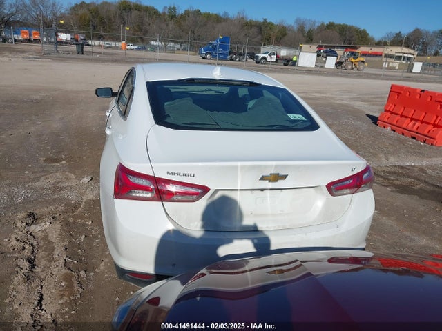 41491444 :رقم المزاد ، 1G1ZD5ST1NF109905 vin ، 2022 Chevrolet Malibu Fwd Lt مزاد بيع