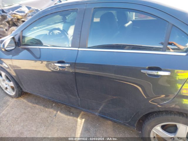 1G1JE5SB3F4158747 Chevrolet Sonic Ltz Auto