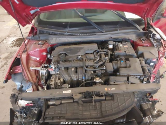 KMHLL4AG5NU368239 Hyundai ELANTRA SE