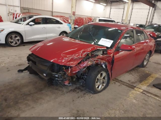 KMHLL4AG5NU368239 Hyundai ELANTRA SE