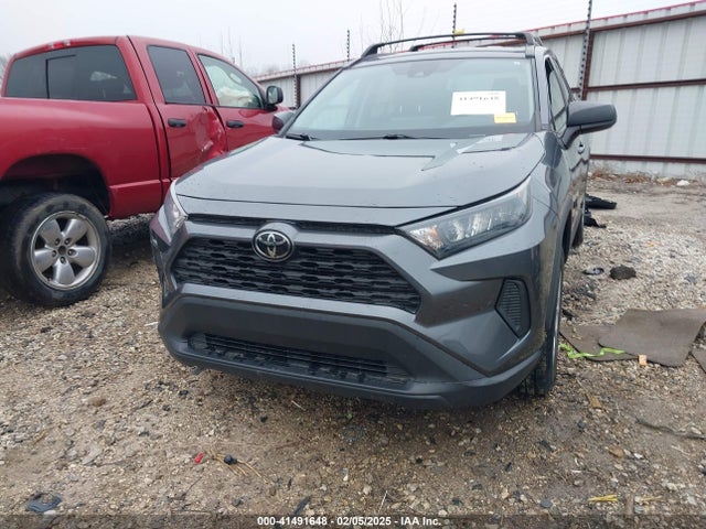 Toyota RAV4 LE 2020 2T3H1RFV4LC038842 Image 13