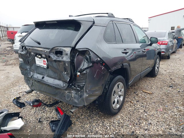 Toyota RAV4 LE 2020 2T3H1RFV4LC038842 Image 4