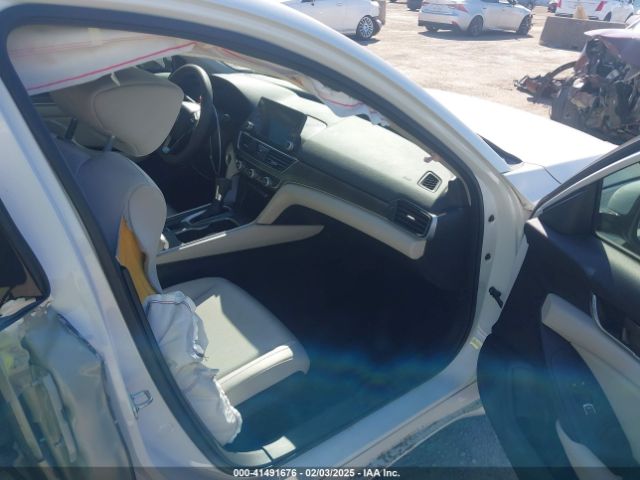 1HGCV1F14KA006774 Honda ACCORD LX