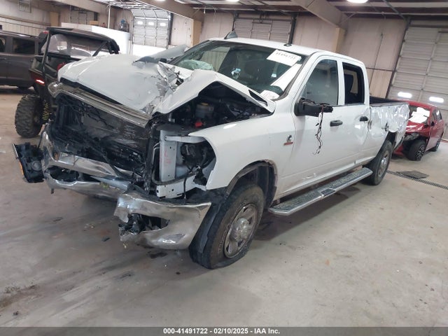 3C6UR5HL0PG529660 RAM 2500 Tradesman  4x4 8' Box