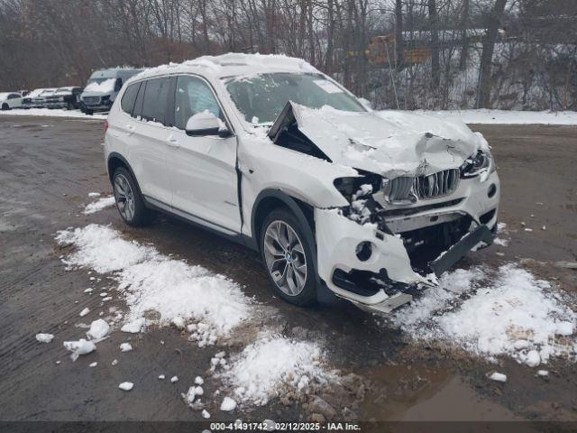2016 BMW X3 5UXWX7C58G0R17993