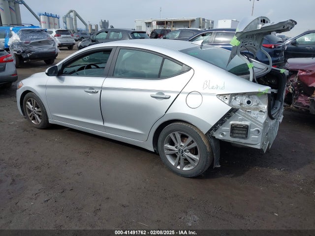 Hyundai ELANTRA SE 2017 5NPD84LF3HH042274 Image 3