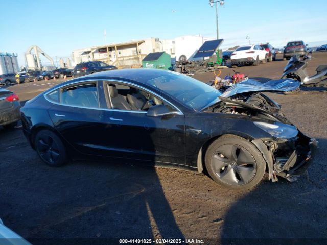 5YJ3E1EB5JF170307 Tesla Model 3 Long Range/performance