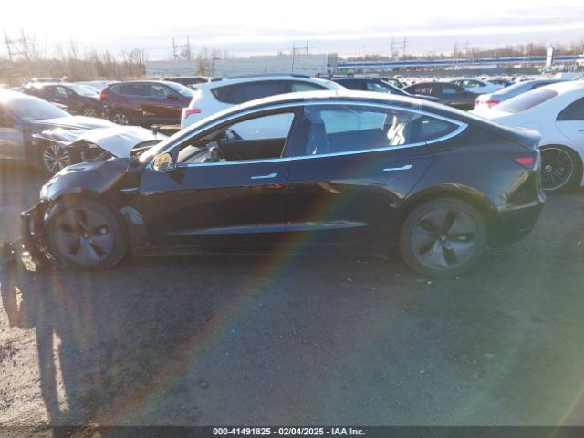 5YJ3E1EB5JF170307 Tesla Model 3 Long Range/performance