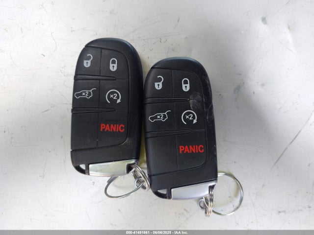 1C4SDJCT7MC555749 Dodge 2021
