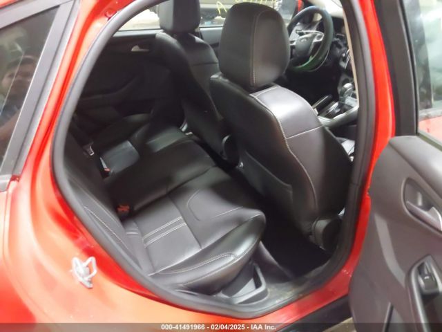 1FADP3F25EL128432 Ford FOCUS SE