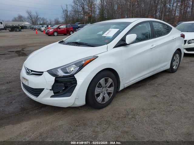Hyundai ELANTRA SE 2016 5NPDH4AE7GH677460 Image 2