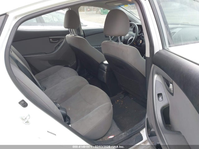 Hyundai ELANTRA SE 2016 5NPDH4AE7GH677460 Image 8
