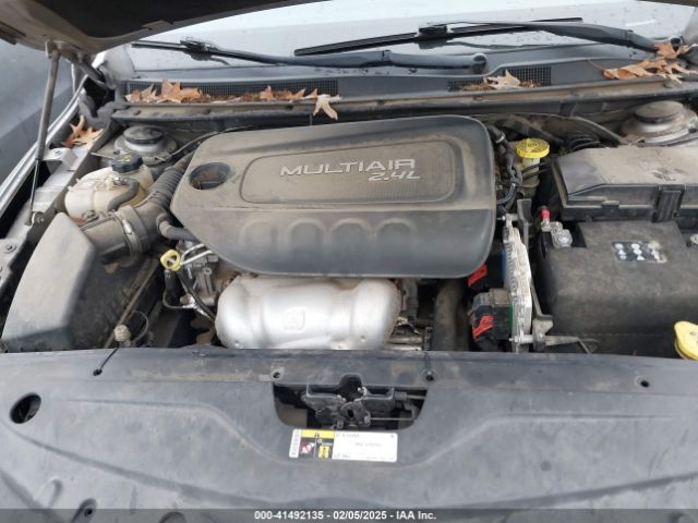 1C3CCCAB7FN732194 Chrysler 200 Limited