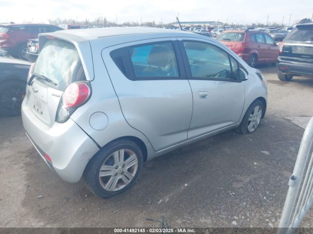 KL8CD6S93EC571755 Chevrolet Spark 1lt Auto