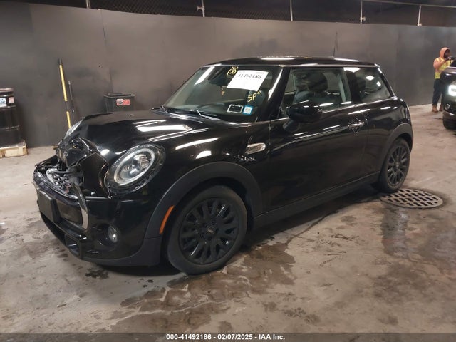 2020 MINI HARDTOP WMWXR5C03L2L94077 Photo 1