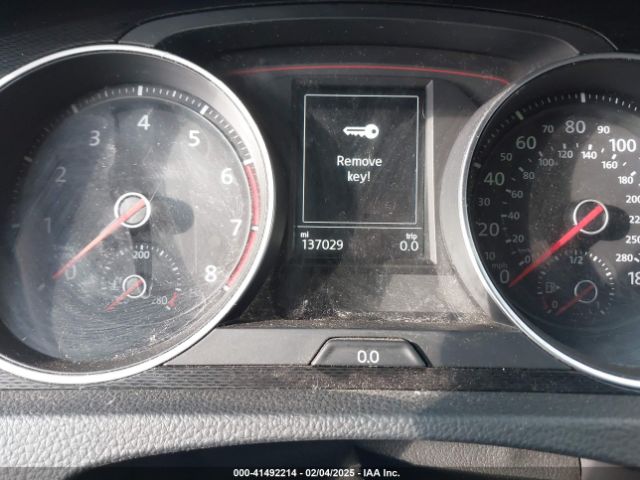 3VWYT7AU8FM042777 Volkswagen GOLF GTI S