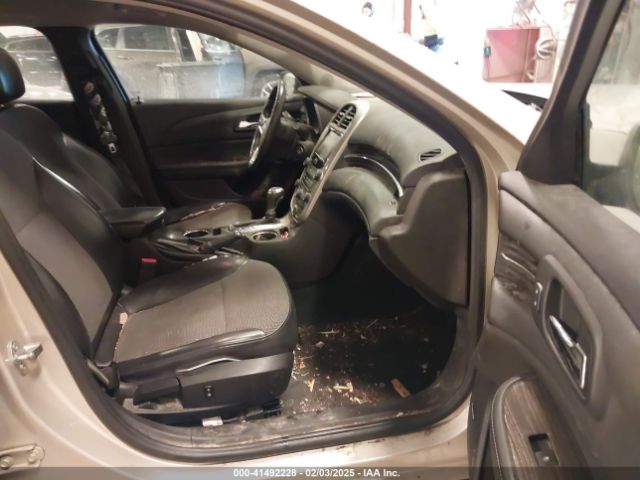 1G11D5SL8FF261095 Chevrolet MALIBU 2LT