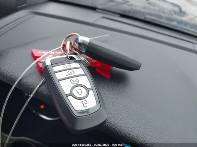 1FMJU1JT2LEA44317 Ford Expedition Xlt