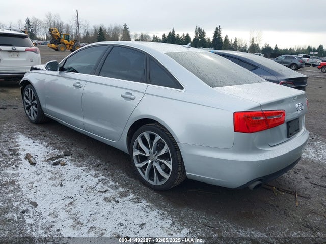 2013 AUDI A6 WAUGFAFC1DN075056 Photo 2