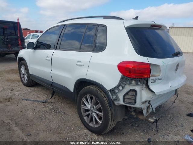 WVGAV7AX2HK042353 Volkswagen Tiguan 2.0t/2.0t S