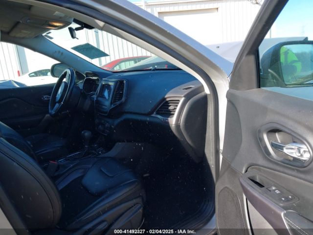 1C4PJMLB1KD166927 Jeep Cherokee Latitude Plus 4x4