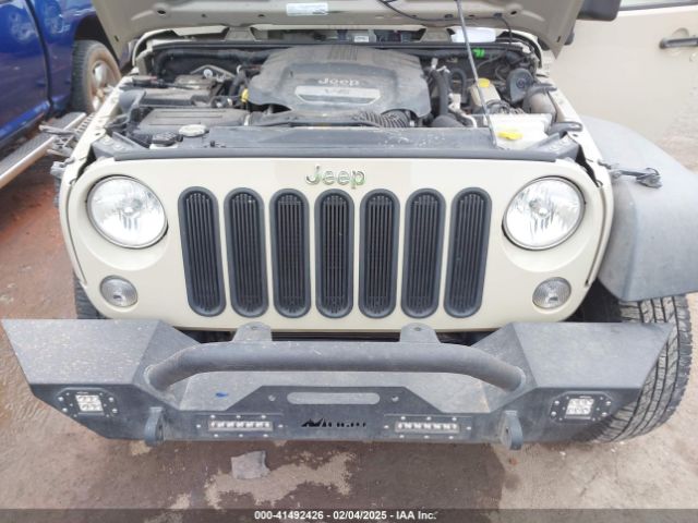 1C4BJWDG8HL751681 Jeep Wrangler Unlimited Sport