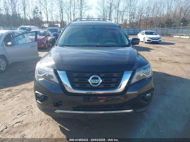 5N1DR2MN0JC675254 Nissan Pathfinder Sl