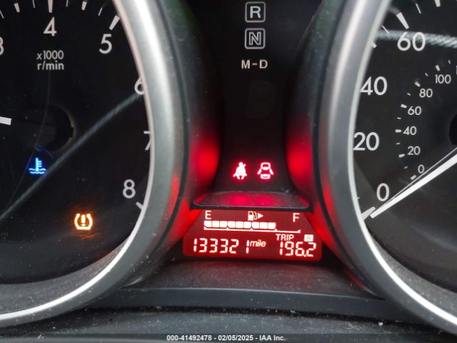 JM1CW2CL3E0163360 Mazda Mazda5 Touring