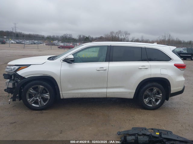 5TDDZRFH6JS899857 Toyota Highlander Limited Platinum