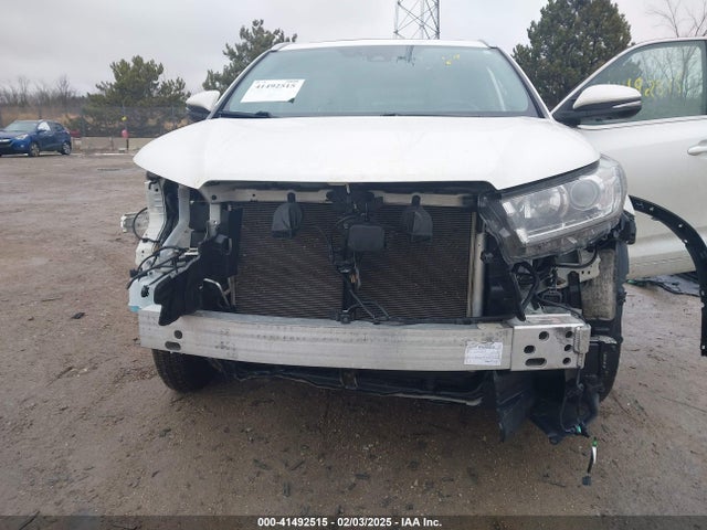 5TDDZRFH6JS899857 Toyota Highlander Limited Platinum