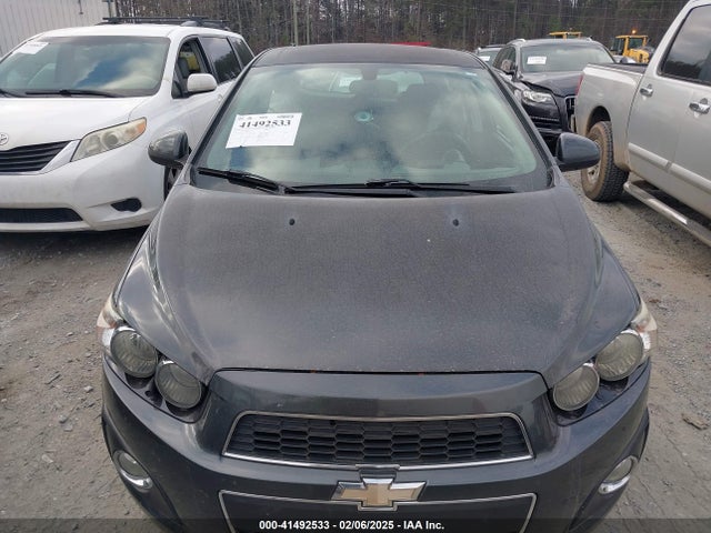 1G1JC6SH6G4103579 Chevrolet Sonic Lt Auto