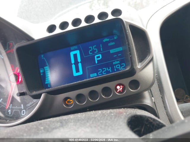 1G1JC6SH6G4103579 Chevrolet Sonic Lt Auto