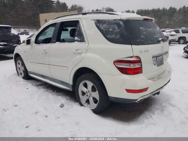 2011 MERCEDES-BENZ ML 350 BLUETEC 4JGBB2FB3BA669783 Photo 2