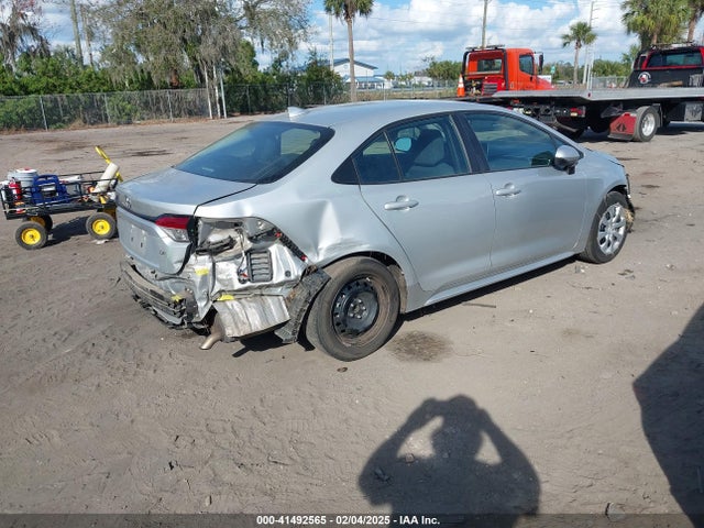 Toyota COROLLA LE 2021 5YFEPMAE6MP211881 Image 4