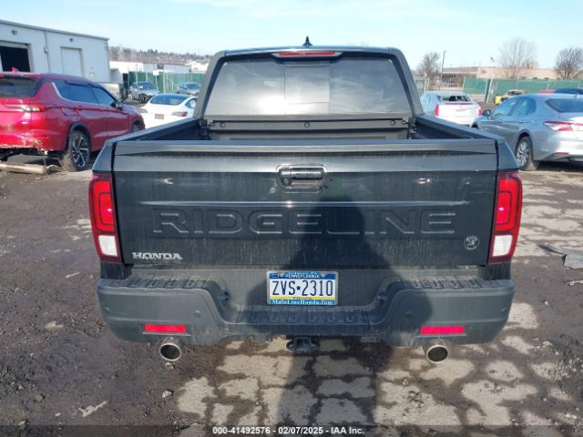 5FPYK3F82SB007717 Honda Ridgeline Black Edition