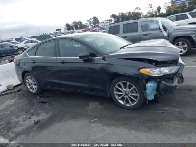 3FA6P0H71HR242871 Ford FUSION SE