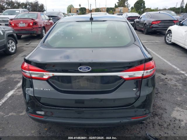 3FA6P0H71HR242871 Ford FUSION SE