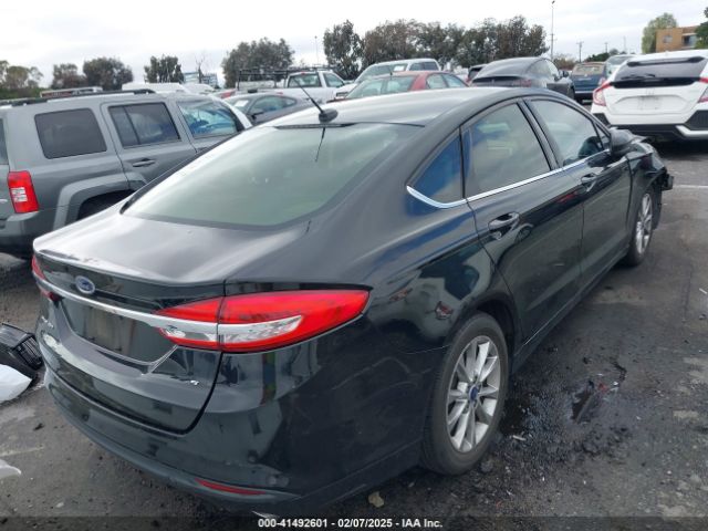3FA6P0H71HR242871 Ford FUSION SE