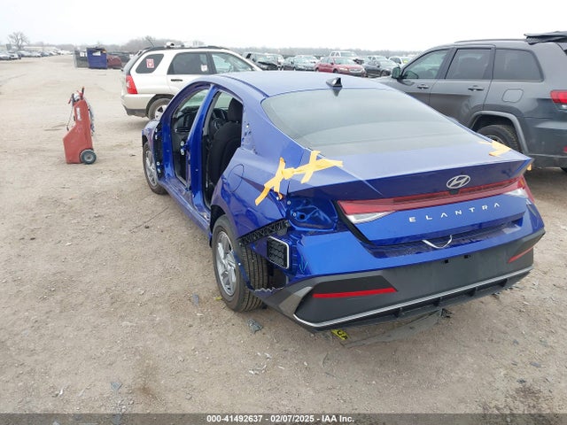 KMHLL4DG9SU917755 Hyundai ELANTRA SE